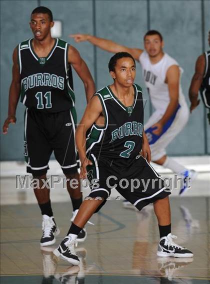 Thumbnail 3 in Burroughs vs. Poly (Canyon Classic) photogallery.