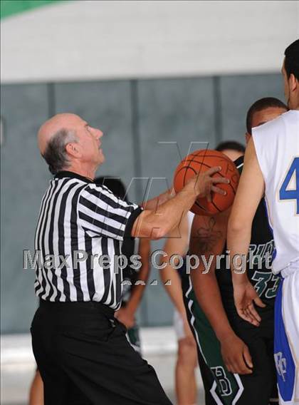 Thumbnail 3 in Burroughs vs. Poly (Canyon Classic) photogallery.