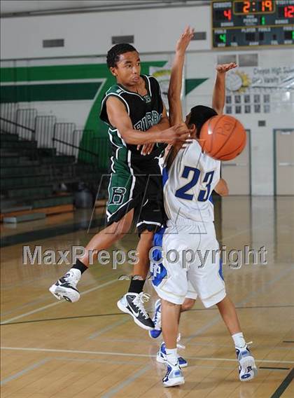 Thumbnail 1 in Burroughs vs. Poly (Canyon Classic) photogallery.