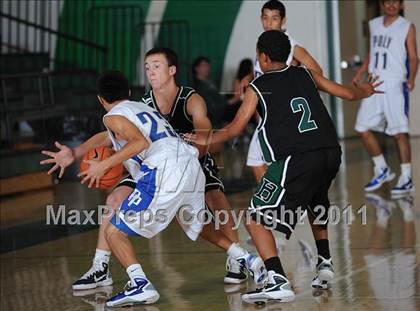 Thumbnail 2 in Burroughs vs. Poly (Canyon Classic) photogallery.