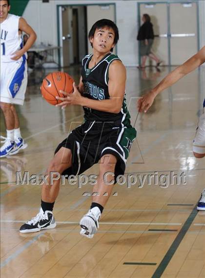 Thumbnail 2 in Burroughs vs. Poly (Canyon Classic) photogallery.