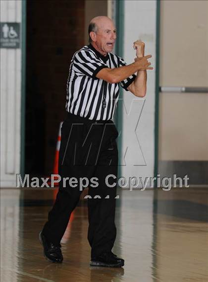 Thumbnail 1 in Burroughs vs. Poly (Canyon Classic) photogallery.