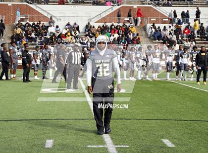 Thumbnail 1 in South Oak Cliff vs. Aledo (Round 3 Regional Semifinal) photogallery.