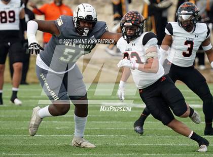 Thumbnail 2 in South Oak Cliff vs. Aledo (Round 3 Regional Semifinal) photogallery.