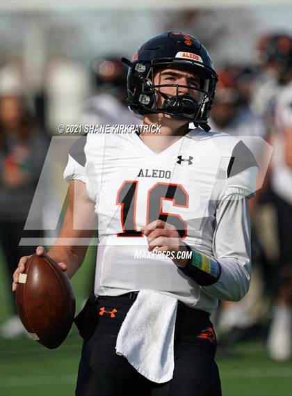 Thumbnail 1 in South Oak Cliff vs. Aledo (Round 3 Regional Semifinal) photogallery.