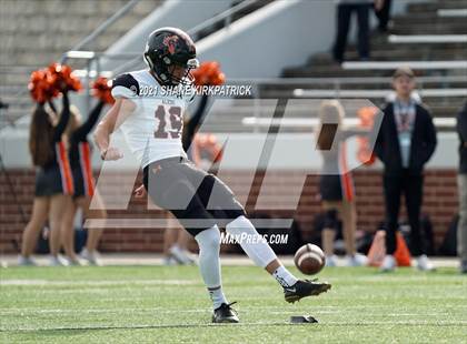 Thumbnail 1 in South Oak Cliff vs. Aledo (Round 3 Regional Semifinal) photogallery.