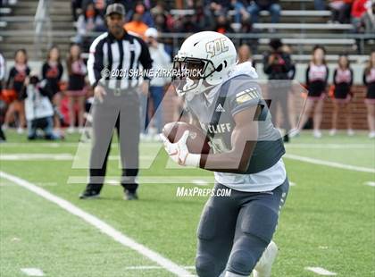Thumbnail 1 in South Oak Cliff vs. Aledo (Round 3 Regional Semifinal) photogallery.