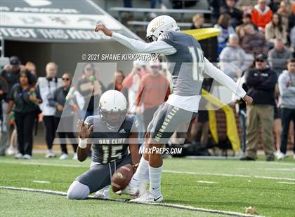 Thumbnail 2 in South Oak Cliff vs. Aledo (Round 3 Regional Semifinal) photogallery.