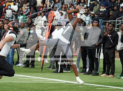 Thumbnail 2 in South Oak Cliff vs. Aledo (Round 3 Regional Semifinal) photogallery.