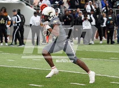 Thumbnail 1 in South Oak Cliff vs. Aledo (Round 3 Regional Semifinal) photogallery.
