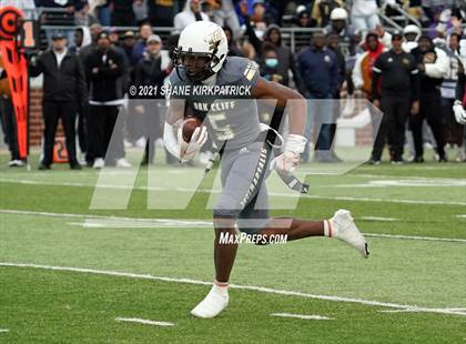 Thumbnail 3 in South Oak Cliff vs. Aledo (Round 3 Regional Semifinal) photogallery.