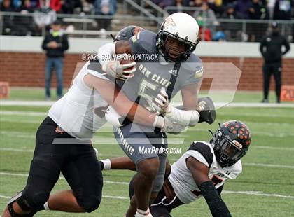 Thumbnail 3 in South Oak Cliff vs. Aledo (Round 3 Regional Semifinal) photogallery.
