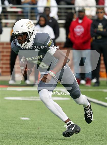 Thumbnail 3 in South Oak Cliff vs. Aledo (Round 3 Regional Semifinal) photogallery.