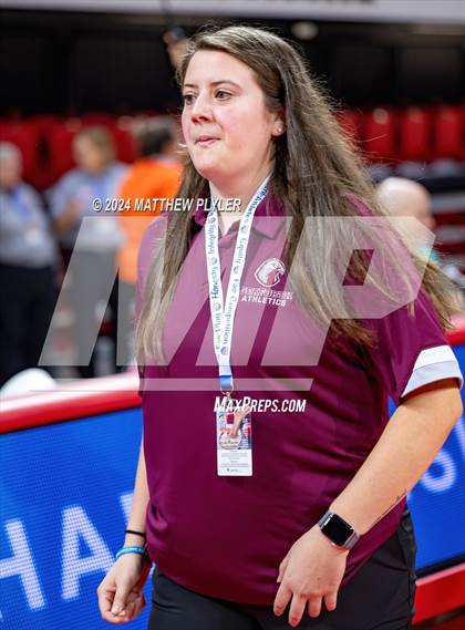 Thumbnail 2 in McMichael vs Seaforth (NCHSAA 2A Final - Awards) photogallery.