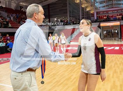 Thumbnail 1 in McMichael vs Seaforth (NCHSAA 2A Final - Awards) photogallery.