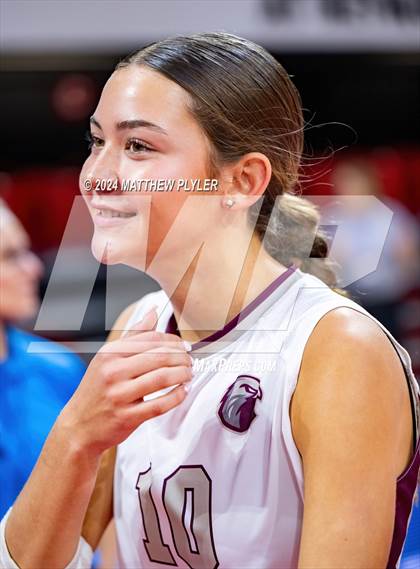 Thumbnail 1 in McMichael vs Seaforth (NCHSAA 2A Final - Awards) photogallery.