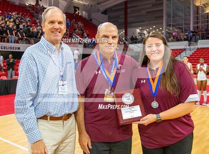 Thumbnail 2 in McMichael vs Seaforth (NCHSAA 2A Final - Awards) photogallery.