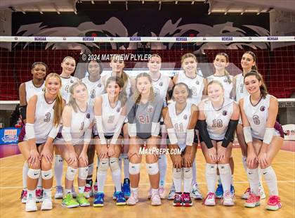 Thumbnail 1 in McMichael vs Seaforth (NCHSAA 2A Final - Awards) photogallery.