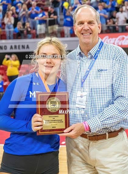 Thumbnail 1 in McMichael vs Seaforth (NCHSAA 2A Final - Awards) photogallery.