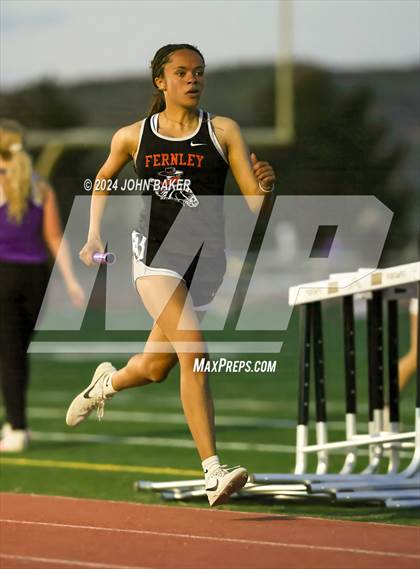 Thumbnail 2 in Fernley Invitational (4X400M Relay) photogallery.