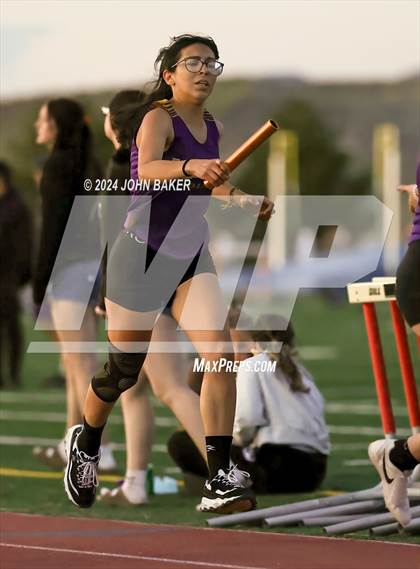 Thumbnail 1 in Fernley Invitational (4X400M Relay) photogallery.