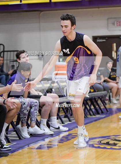 Thumbnail 2 in Mountain View vs Mesa (AIA 6A Round 1 Playoff) photogallery.