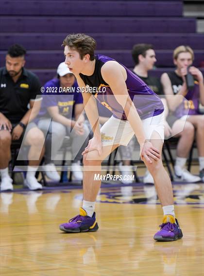 Thumbnail 1 in Mountain View vs Mesa (AIA 6A Round 1 Playoff) photogallery.