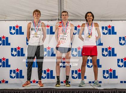 Thumbnail 1 in UIL Boys Cross Country Finals (Awards) photogallery.