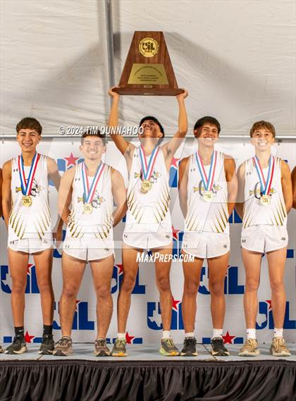 Thumbnail 2 in UIL Boys Cross Country Finals (Awards) photogallery.