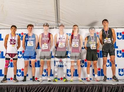 Thumbnail 3 in UIL Boys Cross Country Finals (Awards) photogallery.