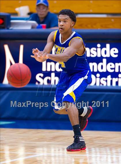 Thumbnail 1 in Clemens @ Brennan photogallery.