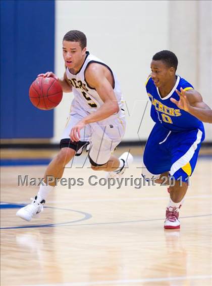 Thumbnail 1 in Clemens @ Brennan photogallery.