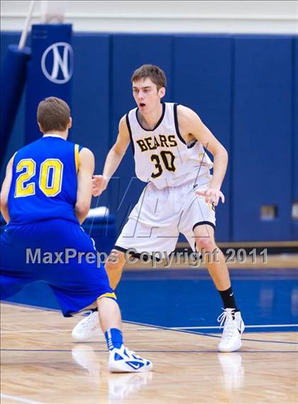 Thumbnail 3 in Clemens @ Brennan photogallery.