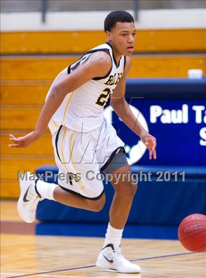 Thumbnail 1 in Clemens @ Brennan photogallery.