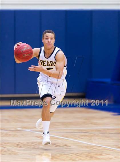Thumbnail 2 in Clemens @ Brennan photogallery.