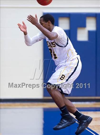 Thumbnail 3 in Clemens @ Brennan photogallery.