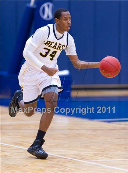 Thumbnail 2 in Clemens @ Brennan photogallery.