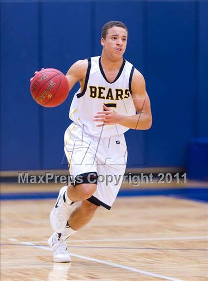 Thumbnail 2 in Clemens @ Brennan photogallery.