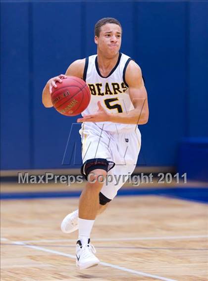 Thumbnail 3 in Clemens @ Brennan photogallery.