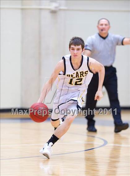 Thumbnail 2 in Clemens @ Brennan photogallery.