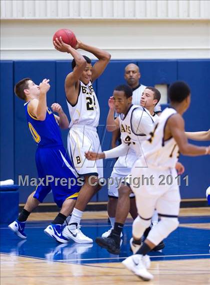 Thumbnail 1 in Clemens @ Brennan photogallery.