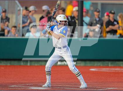 Thumbnail 1 in Clyde vs. Brock (UIL 3A Regional Playoff) photogallery.