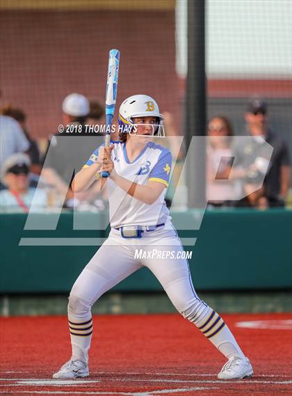 Thumbnail 2 in Clyde vs. Brock (UIL 3A Regional Playoff) photogallery.