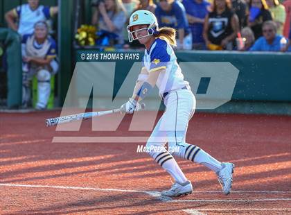 Thumbnail 3 in Clyde vs. Brock (UIL 3A Regional Playoff) photogallery.