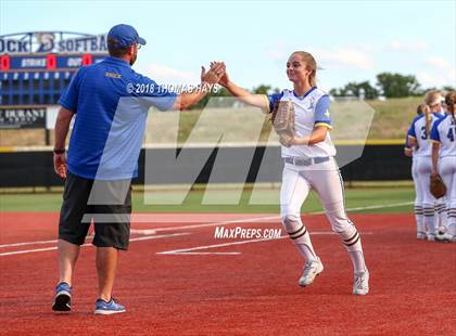 Thumbnail 1 in Clyde vs. Brock (UIL 3A Regional Playoff) photogallery.