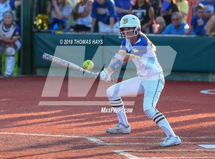 Thumbnail 2 in Clyde vs. Brock (UIL 3A Regional Playoff) photogallery.