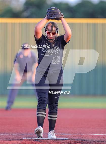Thumbnail 3 in Clyde vs. Brock (UIL 3A Regional Playoff) photogallery.