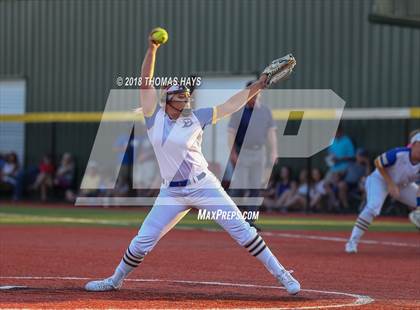 Thumbnail 1 in Clyde vs. Brock (UIL 3A Regional Playoff) photogallery.