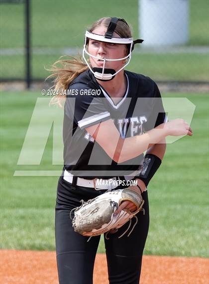 Thumbnail 2 in West Shamokin @ Neshannock (PIAA 2A First Round) photogallery.