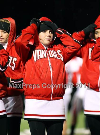 Thumbnail 2 in Crandall vs. Van (3A Region 2 Bi-District Playoffs) photogallery.